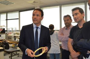 Visite à Lannion (Bretagne) de Cédric O, ministre chargé du numérique